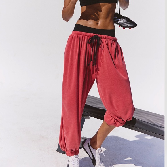 Free People Momentum Pants Cranberry Red XS Sweatpants - Picture 1 of 6